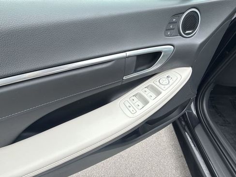 Used 2023 Hyundai Sonata Limited FWD image 13