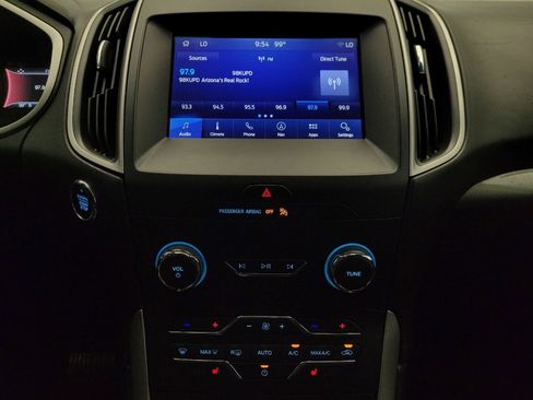 Used 2019 Ford Edge SEL w/ Equipment Group 201A FWD image 25