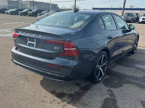 Used 2023 Volvo S60 B5 Plus w/ Climate Package image 5