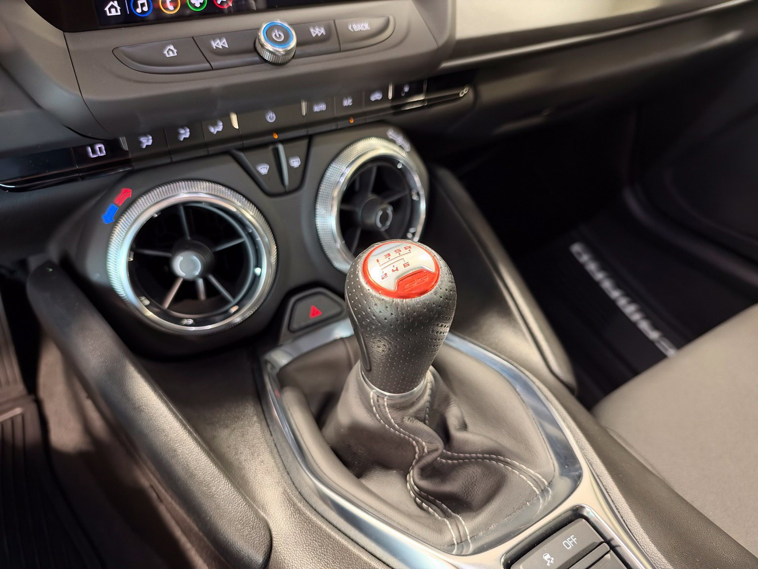 Used 2023 Chevrolet Camaro SS RWD image 28