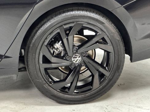 New 2026 Volkswagen Jetta SE FWD image 23