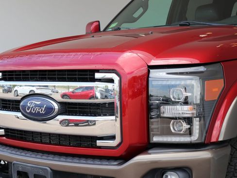 Used 2016 Ford F350 King Ranch w/ FX4 Off-Road Package AWD/4WD image 11