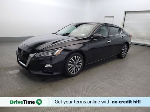 Used 2019 Nissan Altima 2.0 Edition One FWD image 1