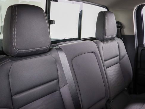 Used 2023 Nissan Frontier SV w/ SV Convenience Package AWD/4WD image 30