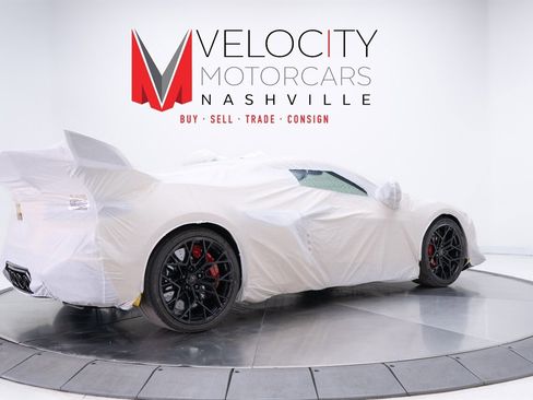 Used 2026 Chevrolet Corvette ZR1 w/ ZR1 Carbon Fiber Aero Package image 6
