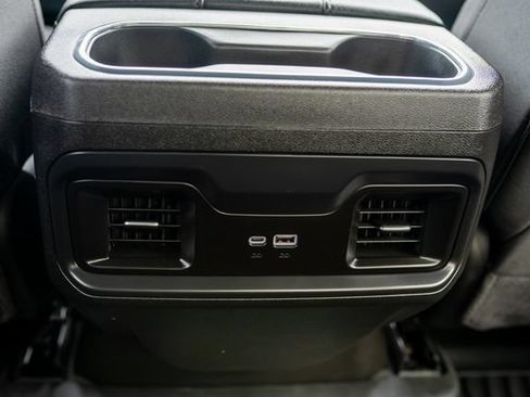 Used 2025 Chevrolet Silverado 1500 RST w/ Convenience Package II RWD image 29