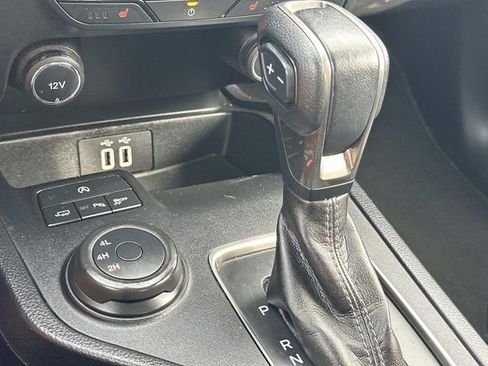 Used 2020 Ford Ranger Lariat w/ Equipment Group 501A Mid image 27