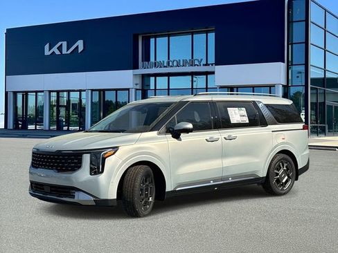 New 2026 Kia Carnival SX image 3
