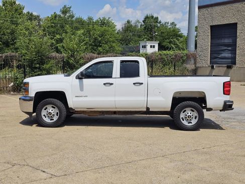 Used 2017 Chevrolet Silverado 2500 W/T w/ WT Fleet Convenience Package image 8