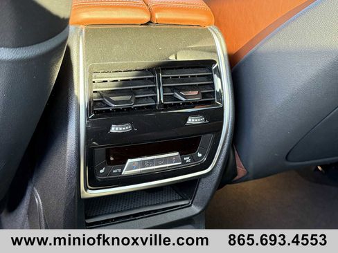 Used 2022 BMW X7 M50i w/ Luxury Seating Package image 43