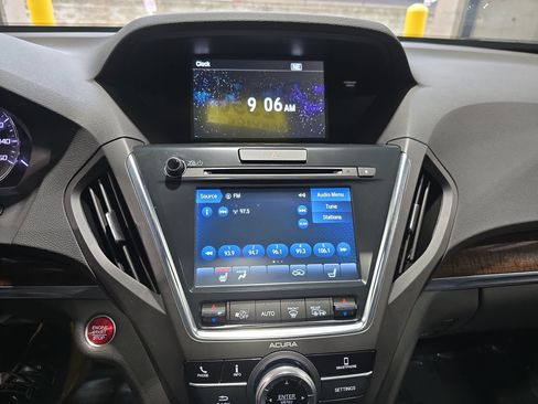 Used 2020 Acura MDX FWD image 20