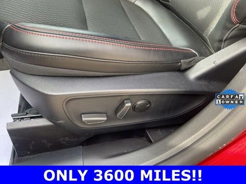 Used 2025 Ford Escape ST-Line w/ Tech Pack #1 image 9