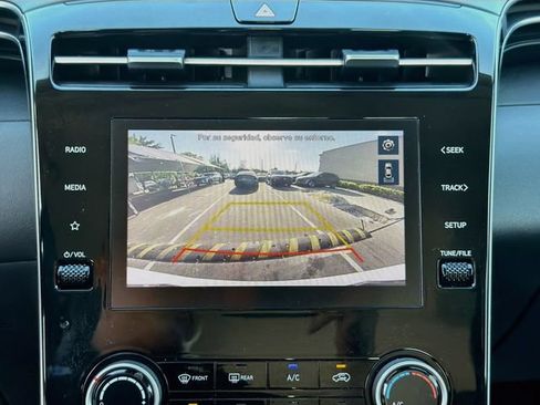 Used 2024 Hyundai Tucson SE FWD image 13