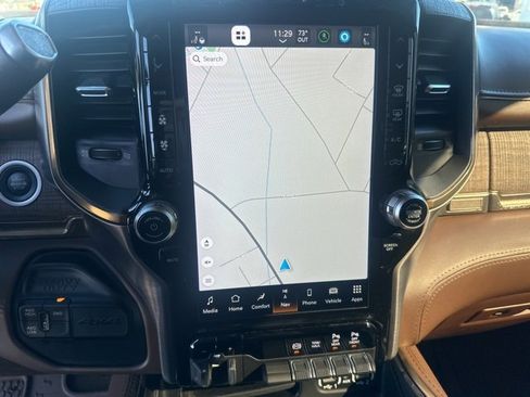 Used 2022 RAM 2500 Limited image 11