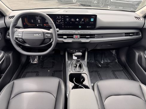 New 2026 Kia K4 EX FWD image 8