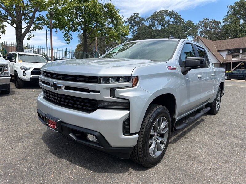 Used 2019 Chevrolet Silverado 1500 RST AWD/4WD image 3