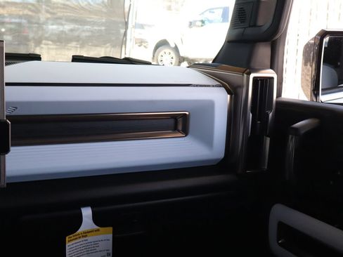 Used 2025 GMC Hummer EV 3X AWD/4WD image 32