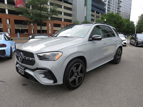 Certified 2025 Mercedes-Benz GLE 350 4MATIC w/ AMG Line Exterior image 1