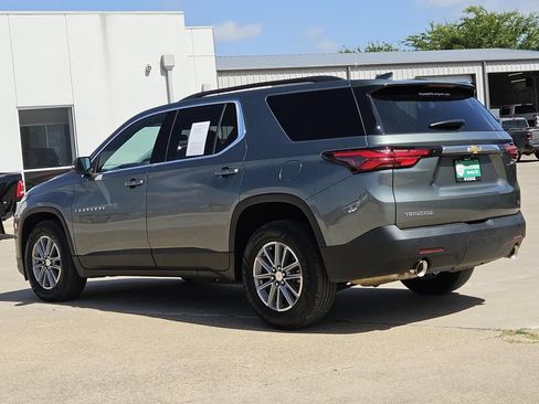 Used 2022 Chevrolet Traverse LT w/ LPO, Floor Liner Package FWD image 6