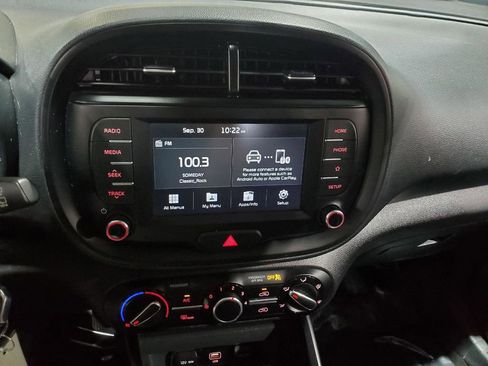 Used 2020 Kia Soul S image 28