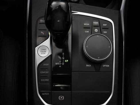 Used 2020 BMW 330i xDrive Sedan w/ Convenience Package image 11