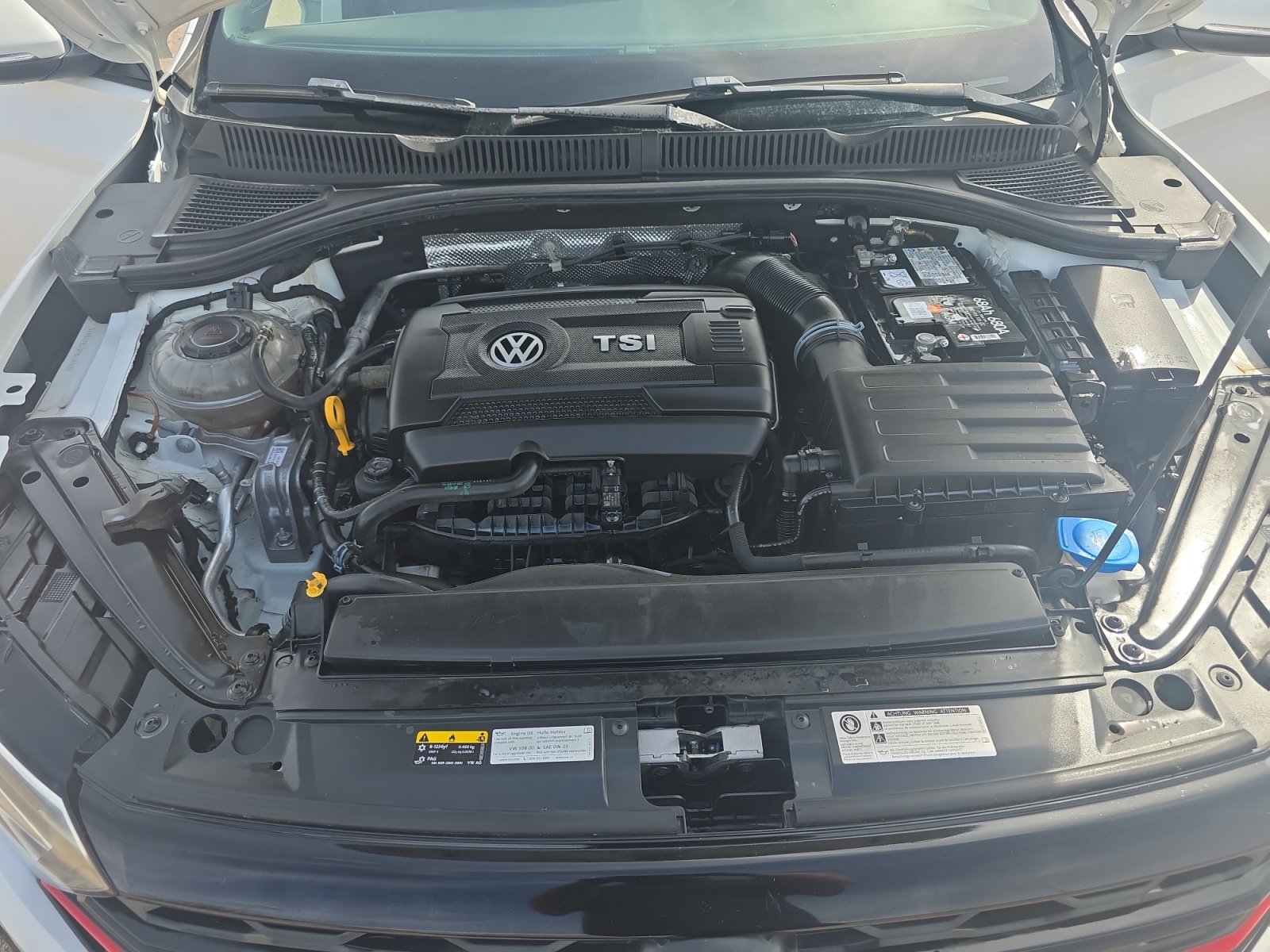 Used 2019 Volkswagen Jetta GLI FWD image 21