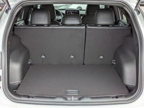New 2026 Jeep Compass Latitude AWD/4WD image 13