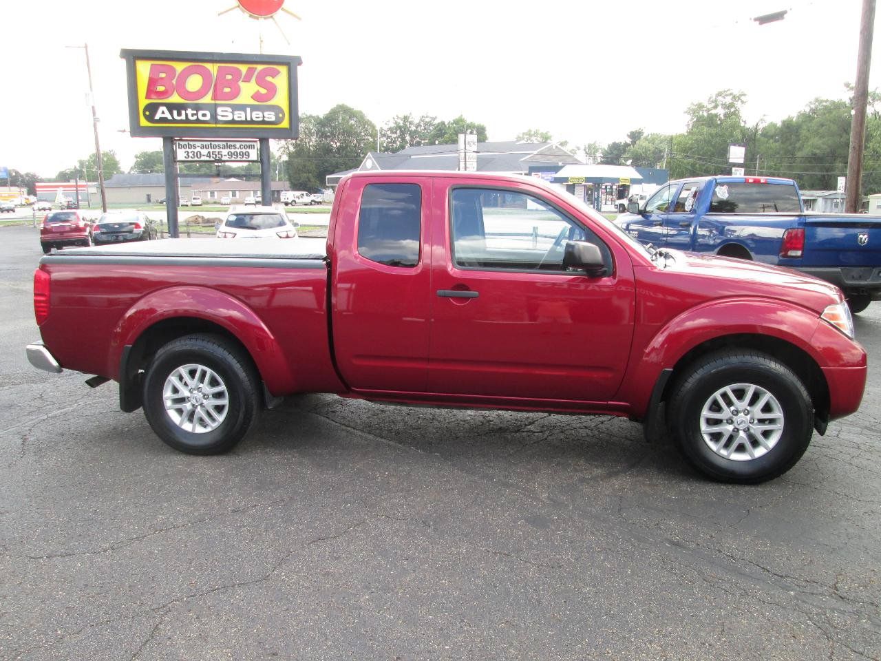 Used 2020 Nissan Frontier SV AWD/4WD image 1
