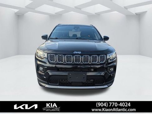 Used 2025 Jeep Compass Limited AWD/4WD image 8