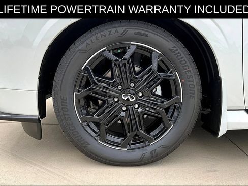 Certified 2026 INFINITI QX80 4WD w/ Sport Exterior Package image 25