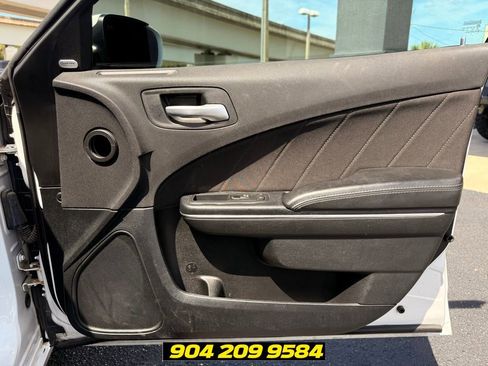 Used 2016 Dodge Charger R/T RWD image 27