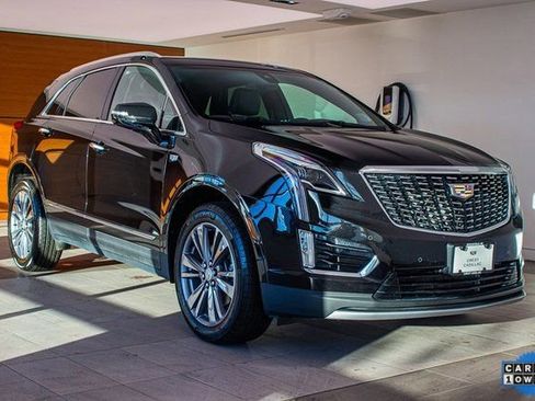 Used 2025 Cadillac XT5 Premium Luxury image 5