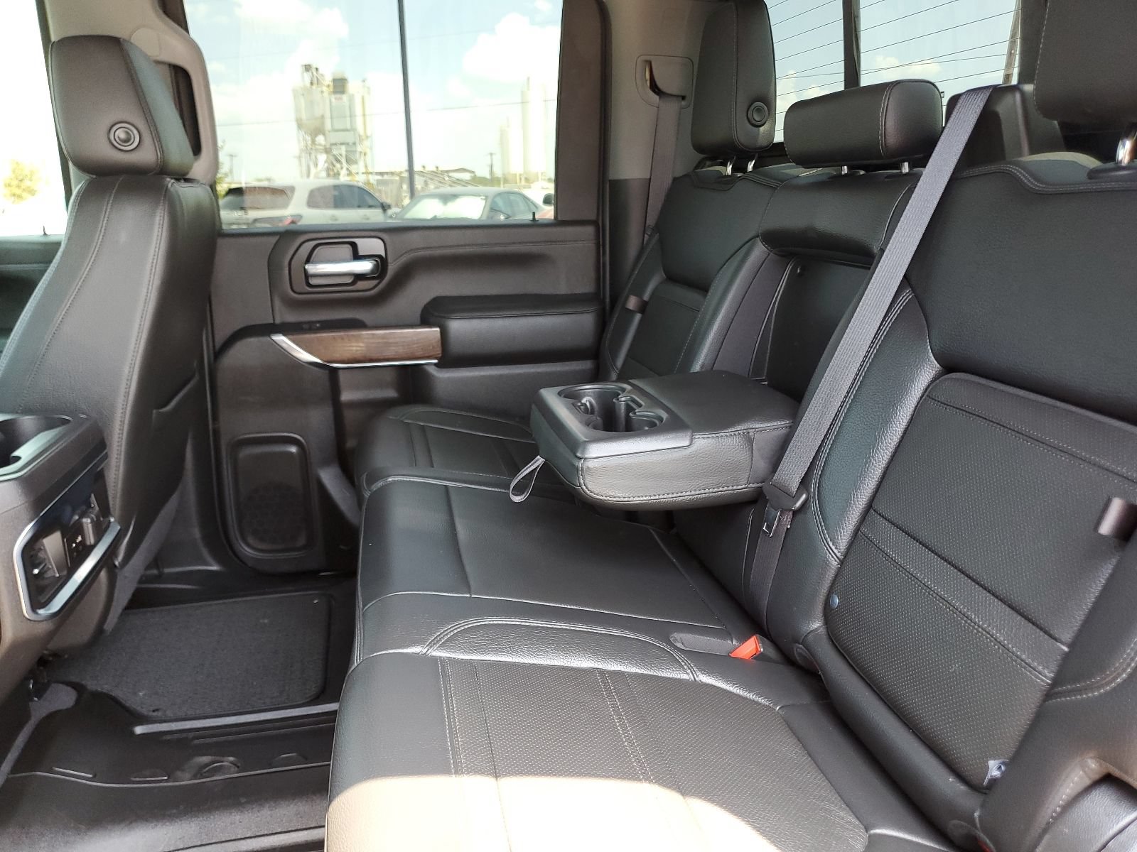 Used 2022 GMC Sierra 3500 Denali AWD/4WD image 49