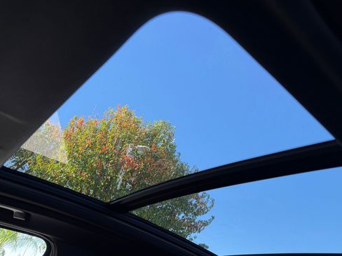 Certified 2024 BMW X3 sDrive30i w/ M Sport Package image 21