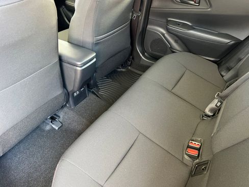 New 2026 Toyota Prius Plug-In Hybrid FWD image 13