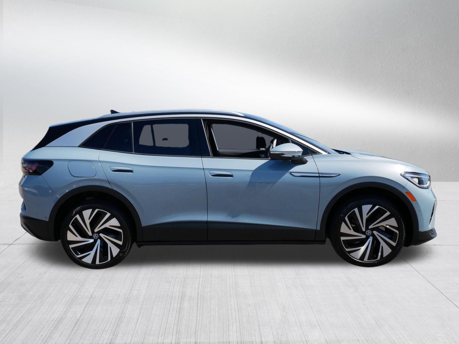 Used 2025 Volkswagen ID.4 Pro S Plus AWD/4WD image 8