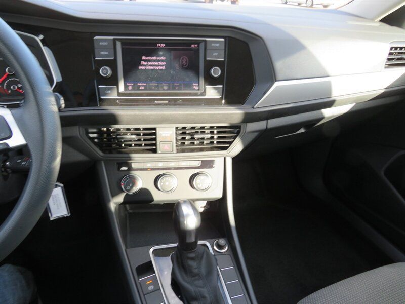 Used 2019 Volkswagen Jetta S w/ Driver Assistance Package FWD image 11