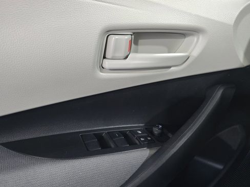 Used 2023 Toyota Corolla LE image 13