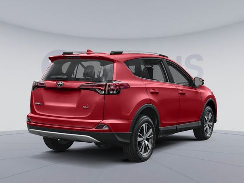 Used 2017 Toyota RAV4 XLE w/ Plus Extra Value Package AWD/4WD image 2