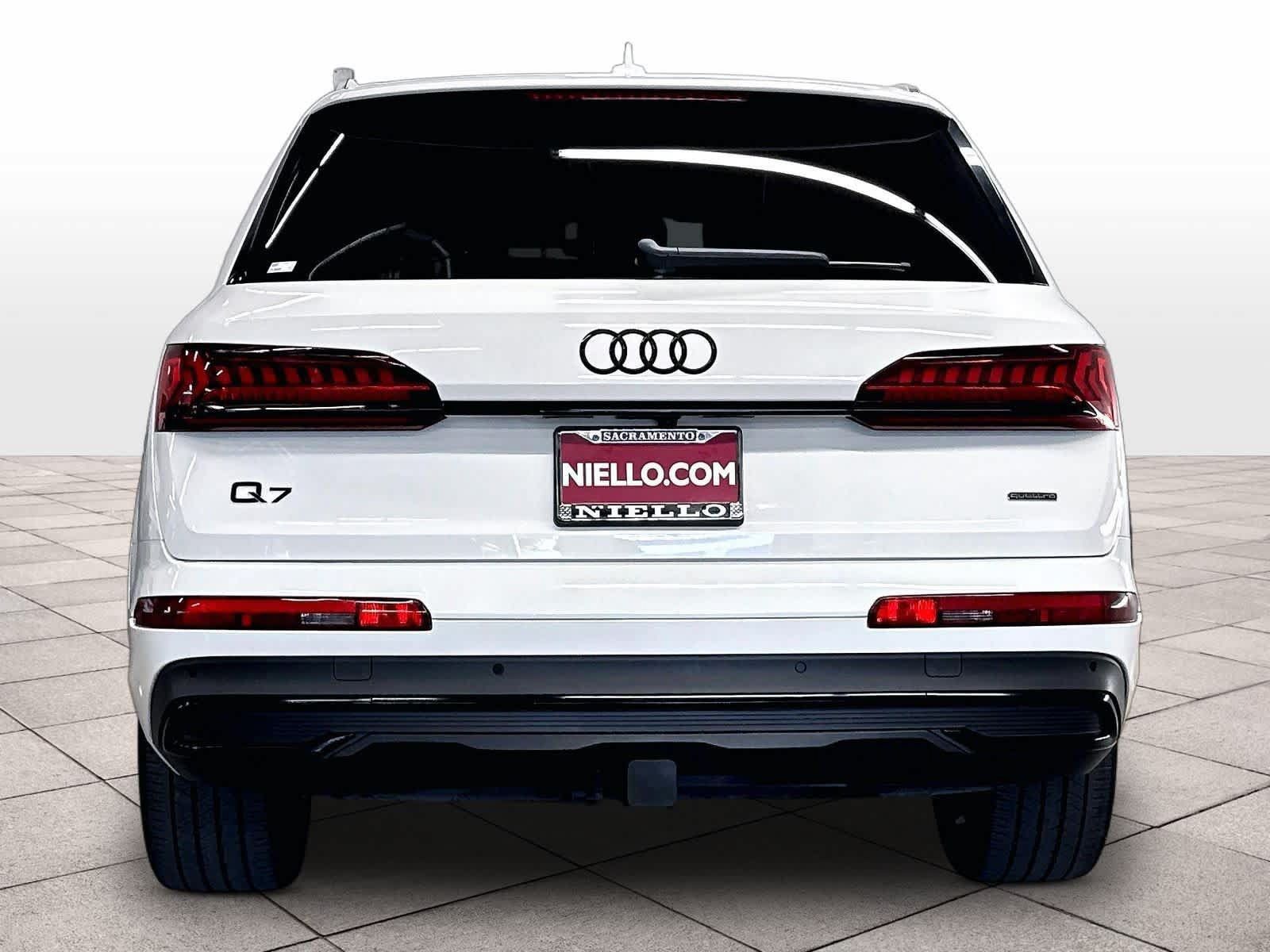 Used 2023 Audi Q7 3.0T Premium Plus w/ Premium Plus Package AWD/4WD image 7