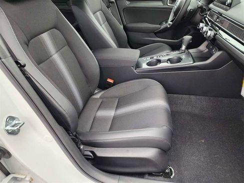 Certified 2024 Honda Civic Sport image 15