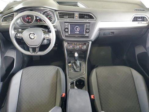 Used 2021 Volkswagen Tiguan S FWD image 12