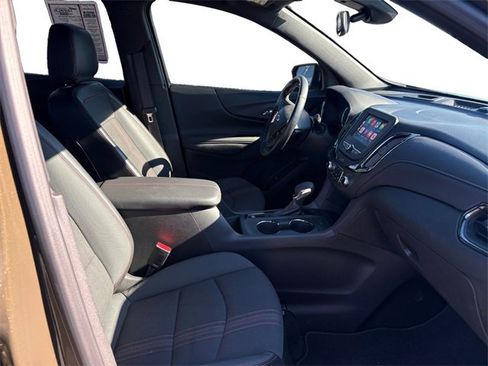Used 2023 Chevrolet Equinox RS image 15