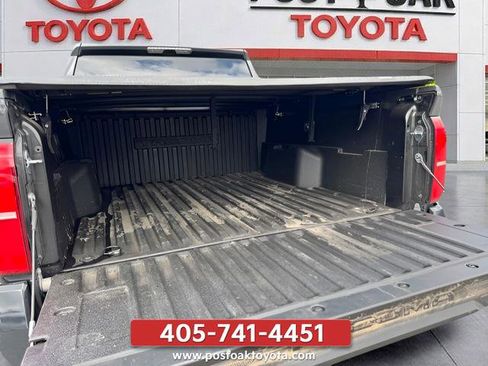 Used 2025 Toyota Tacoma SR5 AWD/4WD image 29