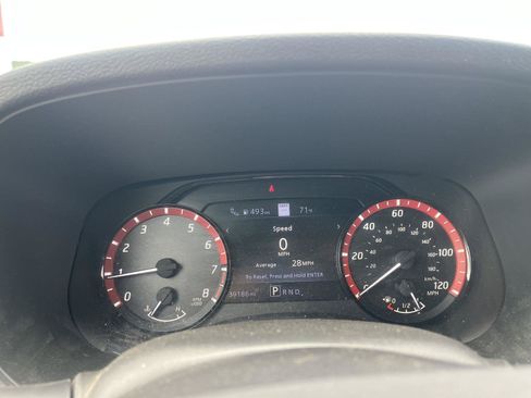 Used 2023 Nissan Frontier Pro-X w/ Technology Package RWD image 17