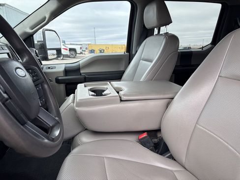 Used 2022 Ford F350 XL w/ STX Appearance Package image 31