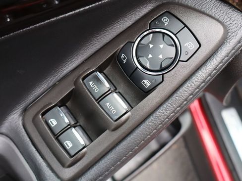 Used 2012 Ford Explorer Limited FWD image 29