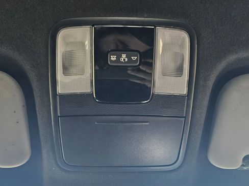 Used 2023 Kia Forte GT image 34