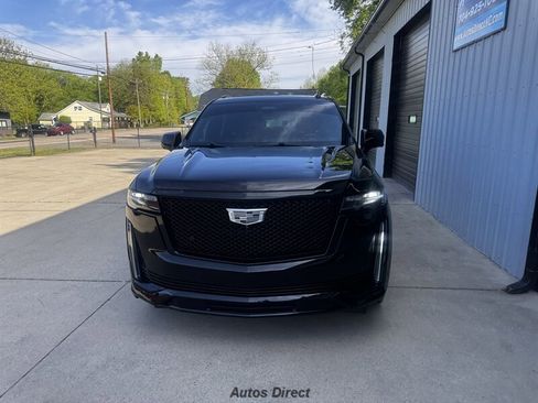 Used 2021 Cadillac Escalade Sport w/ Driver Assist Tech Package image 26