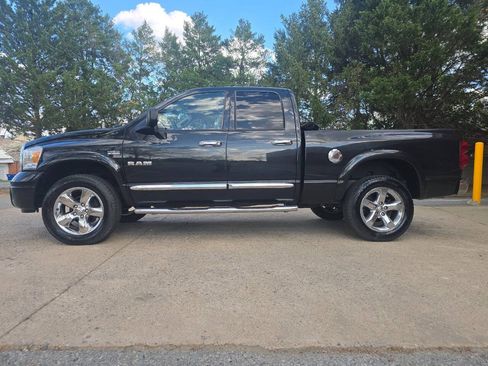Used 2008 Dodge Ram 1500 Truck SLT w/ Mopar Chrome Edition Group AWD/4WD image 5